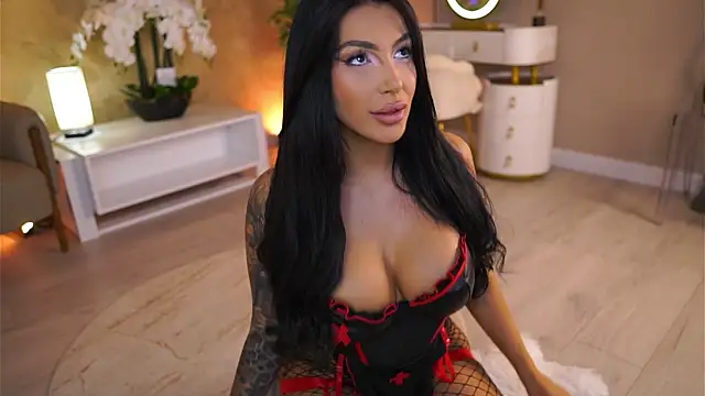 AishaaDevoe online show from 10-31-25, 06:42