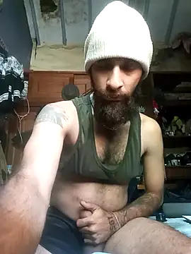 Snapshot of hairy_mannn chatting on 05-07-26, 01:16 hairy mannn online show from 05-07-26, 01:16