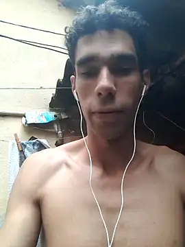 Snapshot of Dedede32 chatting on 09-22-25, 07:49 Dedede32 online show from 09-22-25, 07:49