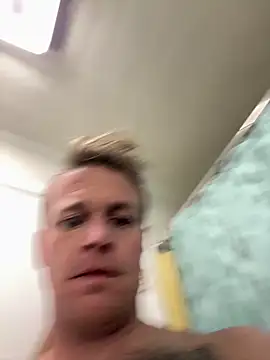 DILFiGuess11 online show from 11-16-25, 06:08