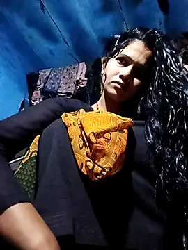 Jooli xx online show from 12-22-25, 01:57