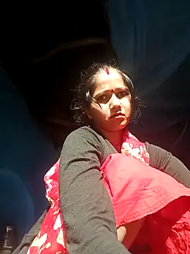 Jooli xx online show from 03-19-26, 02:48