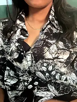 dollyjaan11 online show from 10-18-25, 11:55