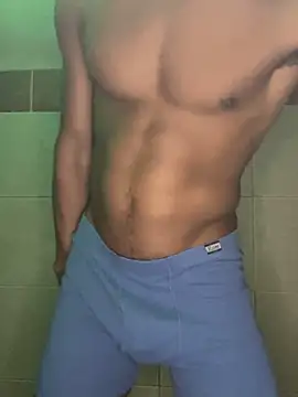 TRILLAHUNG online show from 09-16-25, 01:23