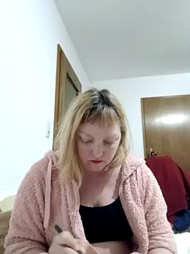 LiluLiluLilu online show from 02-28-26, 05:36