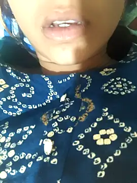 Snapshot of telugu_roja_099 chatting on 11-26-25, 10:49 telugu roja 099 online show from 11-26-25, 10:49