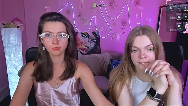 kitniss dreamy online show from 07-18-26, 07:17