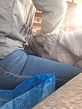 TigreBianca27 online show from 10-09-25, 02:48