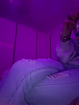 TigreBianca27 online show from 11-28-25, 03:58