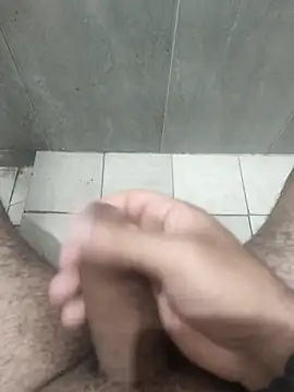 Snapshot of rorope chatting on 10-23-25, 06:06 rorope online show from 10-23-25, 06:06