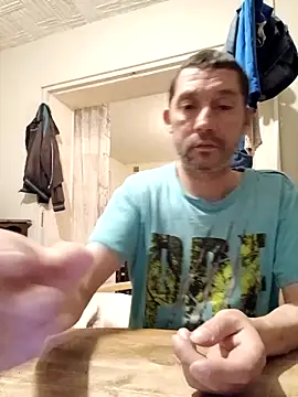 frederic198 online show from 12-20-25, 09:44