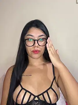 Snapshot of Alexa69xx chatting on 04-20-26, 08:43 Alexa69xx online show from 04-20-26, 08:43