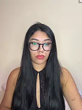 Snapshot of Alexa69xx chatting on 04-29-26, 09:32 Alexa69xx online show from 04-29-26, 09:32