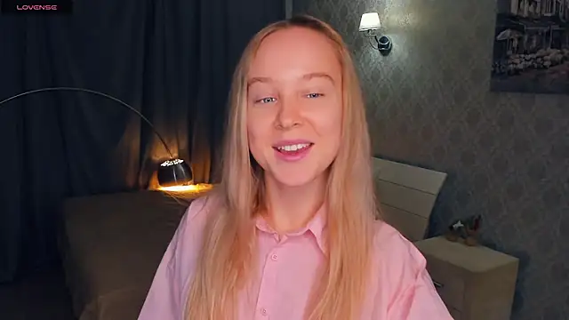 SoonMoor online show from 11-16-25, 05:07