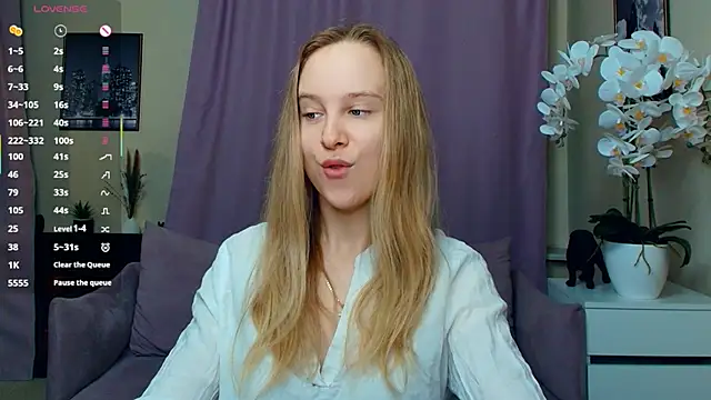 SoonMoor online show from 04-03-26, 06:39