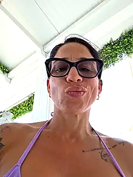 Snapshot of sexy7883 chatting on 07-17-26, 11:06 sexy7883 online show from 07-17-26, 11:06