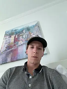 Snapshot of Badstepson33 chatting on 02-11-26, 09:09 Badstepson33 online show from 02-11-26, 09:09