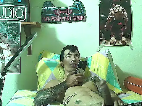 Strongcockfitness online show from 11-02-25, 06:38