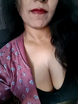 Deepa Sharma143 online show from 03-07-26, 02:08