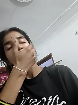 Snapshot of Hot-Soniya2 chatting on 09-23-25, 02:25 Hot-Soniya2 online show from 09-23-25, 02:25