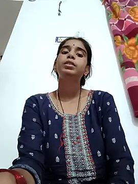 Hot-Soniya2 online show from 11-12-25, 04:02