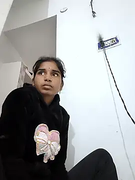 Hot-Soniya2 online show from 01-12-26, 04:18