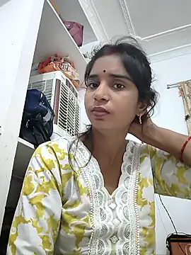 Hot-Soniya2 online show from 01-15-26, 03:33