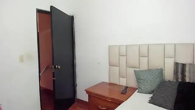 BiancaMoreti online show from 06-04-26, 04:02