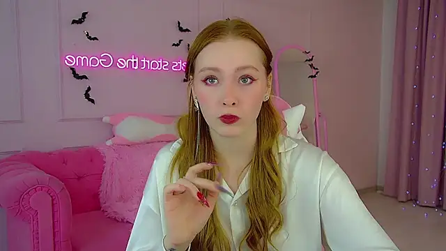 AgataFoxley online show from 10-19-25, 06:03