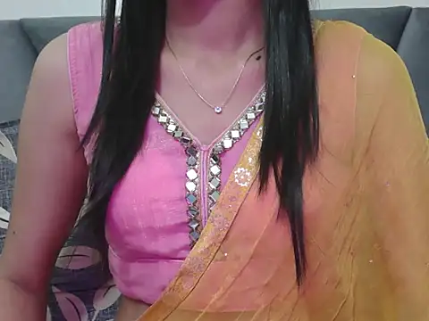cute seemu online show from 10-26-25, 10:43