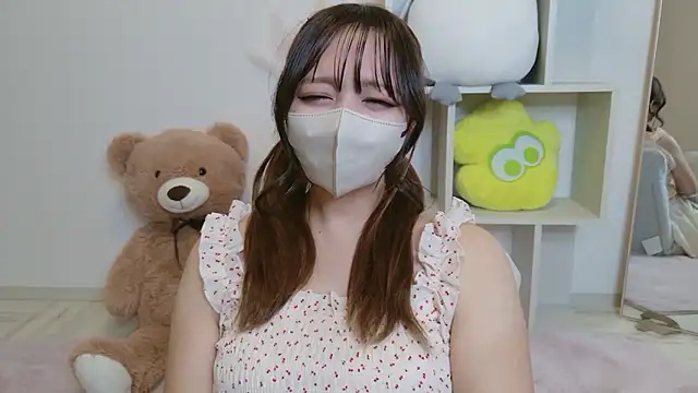 Snapshot of JP_Momo_o0 chatting on 10-08-25, 01:09 JP Momo o0 online show from 10-08-25, 01:09