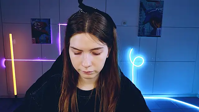 AliceCUNTach online show from 09-23-25, 05:10