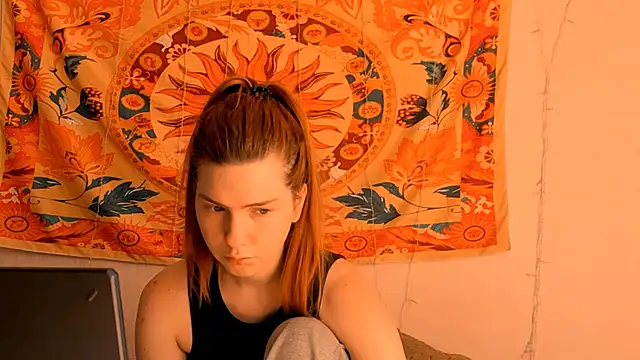 Snapshot of AliceCUNTach chatting on 06-12-26, 05:06 AliceCUNTach online show from 06-12-26, 05:06