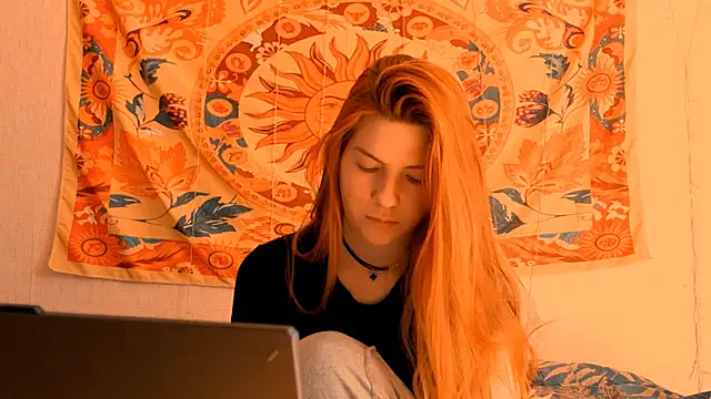 Snapshot of AliceCUNTach chatting on 07-18-26, 05:11 AliceCUNTach online show from 07-18-26, 05:11
