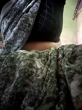 Snapshot of Hot_lali_555 chatting on 10-05-25, 07:39 Hot lali 555 online show from 10-05-25, 07:39