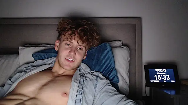 DominantAlex18 online show from 11-14-25, 03:33