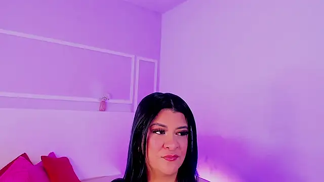 TianaGlow26 online show from 02-14-26, 06:48