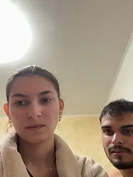 Snapshot of Brown_Velvet2 chatting on 10-12-25, 09:47 Brown Velvet2 online show from 10-12-25, 09:47