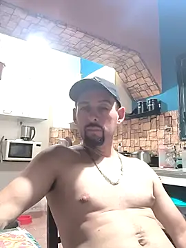 Snapshot of El_Andres_1 chatting on 11-16-25, 03:01 El Andres 1 online show from 11-16-25, 03:01