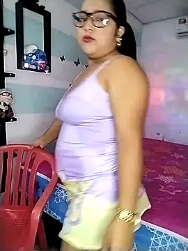 Snapshot of Angelly_ricura chatting on 10-27-25, 02:32 Angelly ricura online show from 10-27-25, 02:32