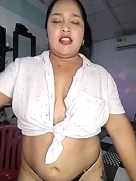 Snapshot of Angelly_ricura chatting on 11-12-25, 03:01 Angelly ricura online show from 11-12-25, 03:01