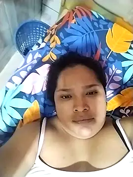 Snapshot of Angelly_ricura chatting on 11-22-25, 01:43 Angelly ricura online show from 11-22-25, 01:43