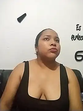 Snapshot of Angelly_ricura chatting on 12-02-25, 01:44 Angelly ricura online show from 12-02-25, 01:44