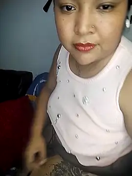 Snapshot of Angelly_ricura chatting on 12-17-25, 03:34 Angelly ricura online show from 12-17-25, 03:34