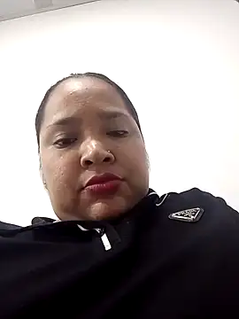 Snapshot of Angelly_ricura chatting on 06-08-26, 05:52 Angelly ricura online show from 06-08-26, 05:52