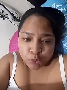 Snapshot of Angelly_ricura chatting on 07-17-26, 04:30 Angelly ricura online show from 07-17-26, 04:30