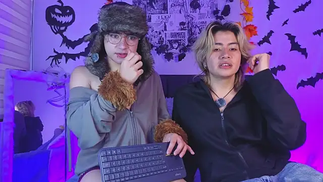 Vamps Lovers online show from 10-24-25, 01:18