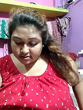 Snapshot of hotbhabhi011 chatting on 10-05-25, 04:27 hotbhabhi011 online show from 10-05-25, 04:27