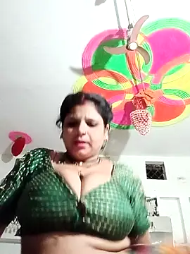 Snapshot of Rani_sahiba chatting on 06-27-26, 06:57 Rani sahiba online show from 06-27-26, 06:57