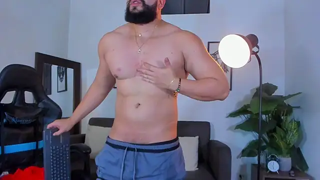 Justin kingX7 online show from 05-08-26, 05:46